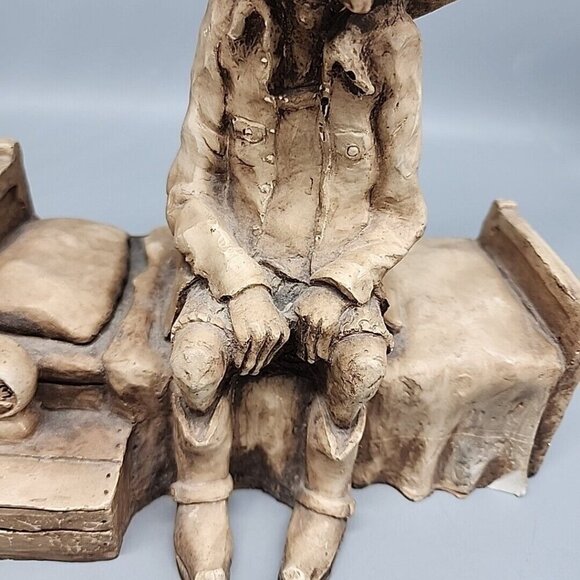 Vintage Shade Tree Creations 1981 Cowboy Bed Clock Figurine 9.5" Made in USA - Picture 3 of 9